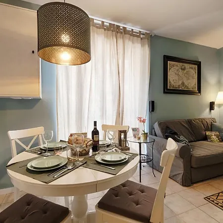 Daire Two-bedroom Rise And Shine Acquaseria